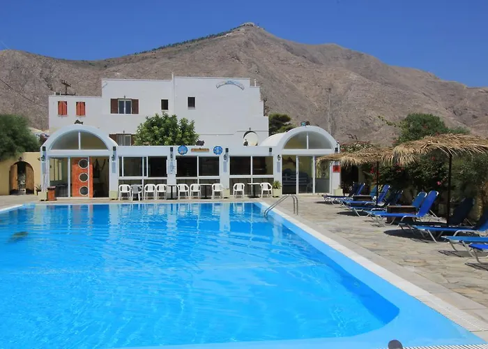 Santa Irini Hotel