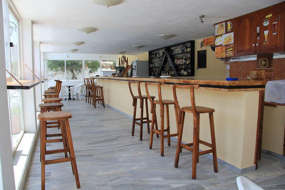 Santa Irini 2* Perissa (Santorini)