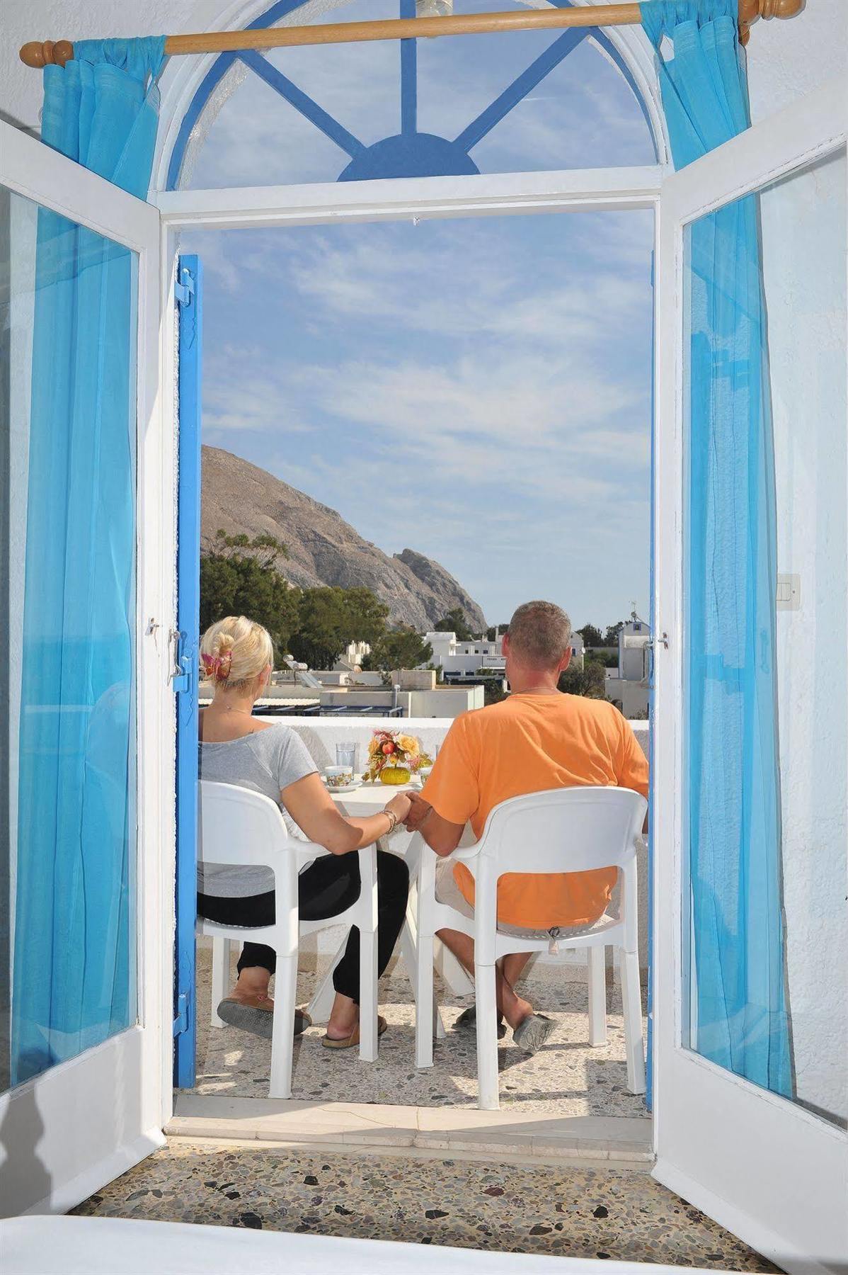 Santa Irini Hotel Perissa (Santorini)